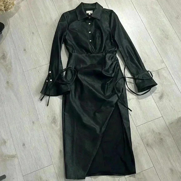 ❤️BNWOT Torn  By Ronny Kobo women’s Jen Dress in Black size M - Picture 2 of 6